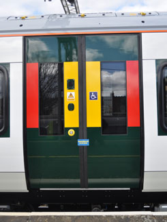 377 705 Doors,
note sealed sticker